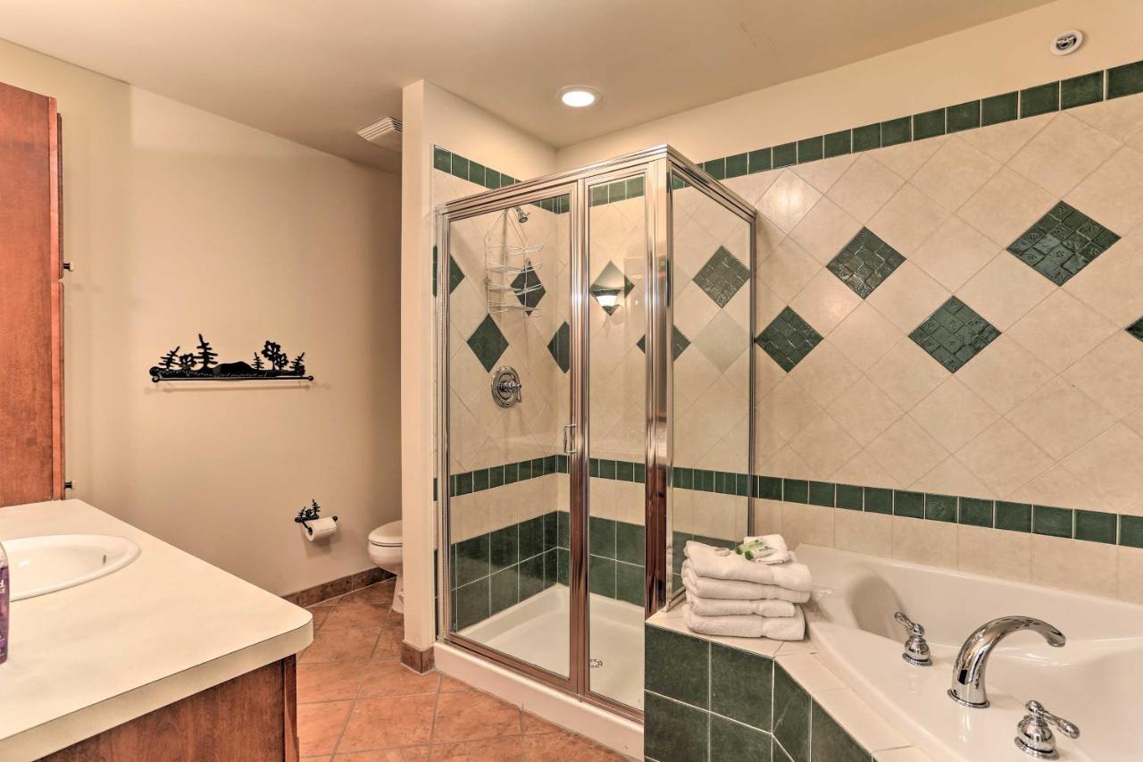 Mountain Creek Resort Home - Hot Tub And Pool Access バーノン エクステリア 写真